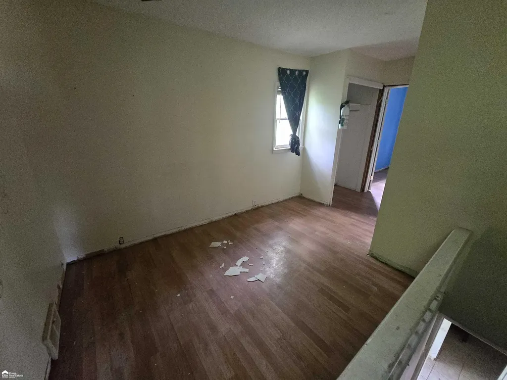 3233 Home Avenue Mt. Morris City MI 48504