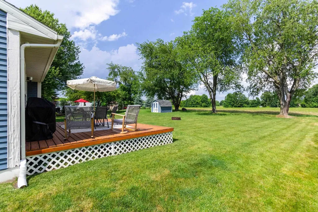 1818 Amberina Drive Delta Charter Township MI 48917