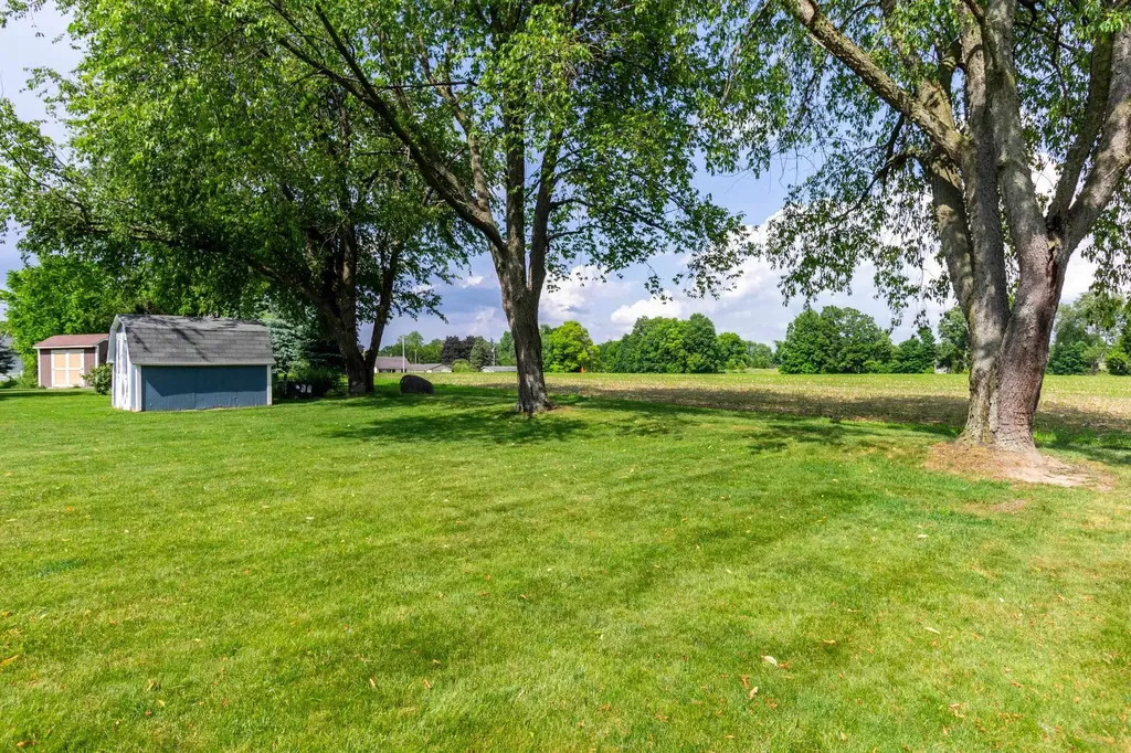 1818 Amberina Drive Delta Charter Township MI 48917