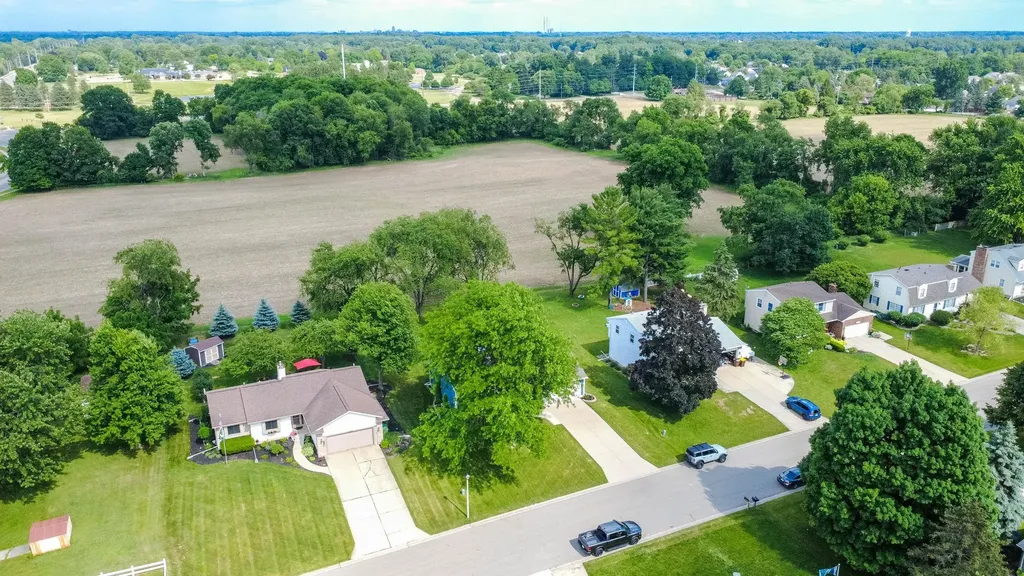 1818 Amberina Drive Delta Charter Township MI 48917