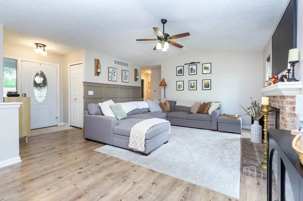 1818 Amberina Drive Delta Charter Township MI 48917