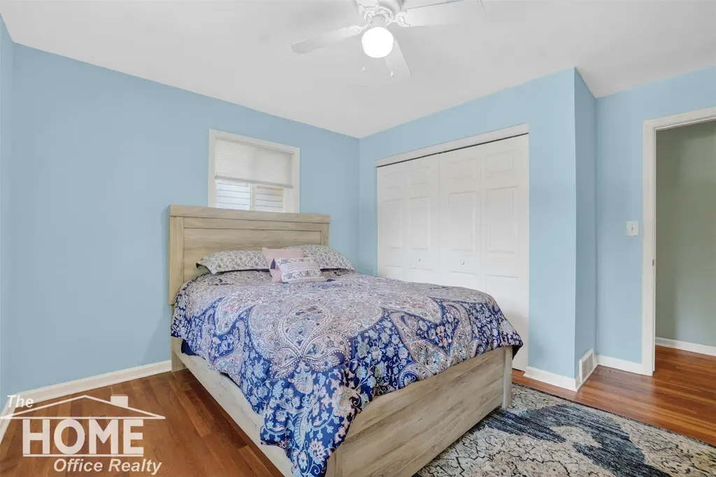 1208 Harding Avenue Owosso City MI 48867