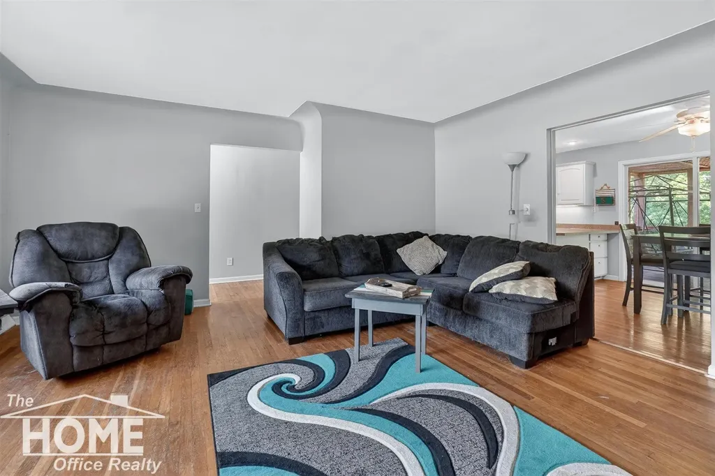 1208 Harding Avenue Owosso City MI 48867