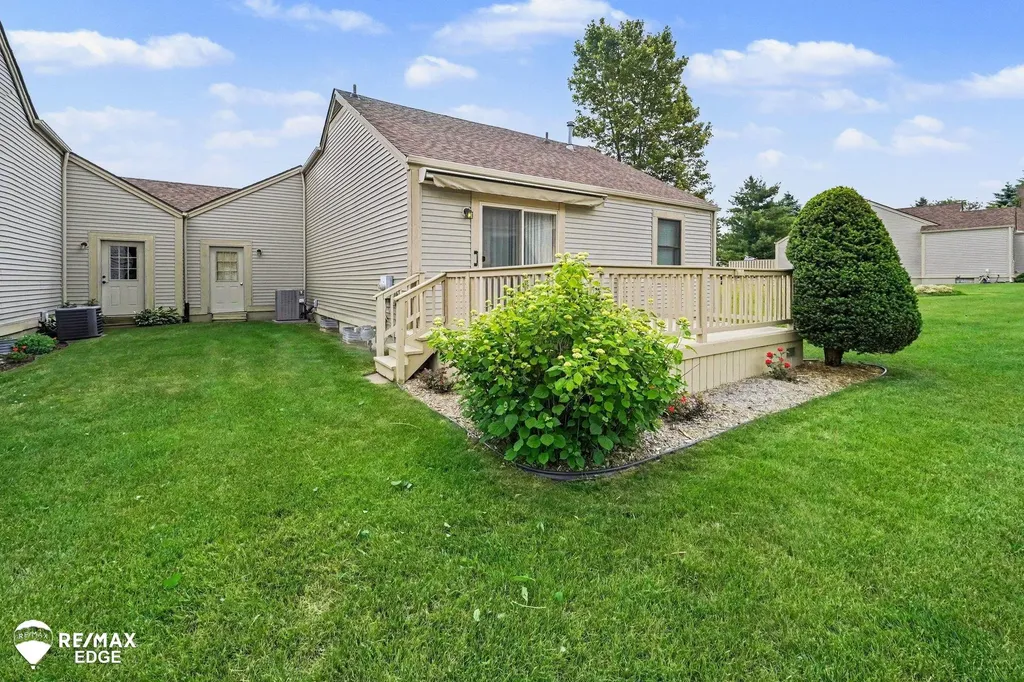 9606 Creek View Court Richfield Township MI 48423