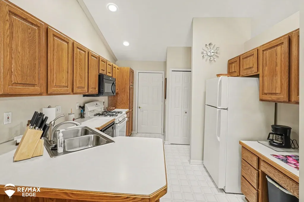 9606 Creek View Court Richfield Township MI 48423