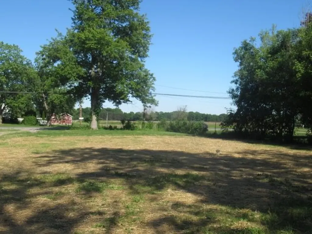 2082 Morrish Road Clayton Charter Township MI 48473