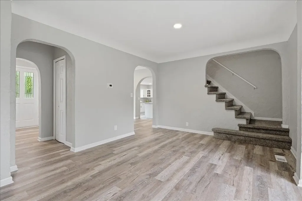 6456 W Court Street Flint Charter Township MI 48532