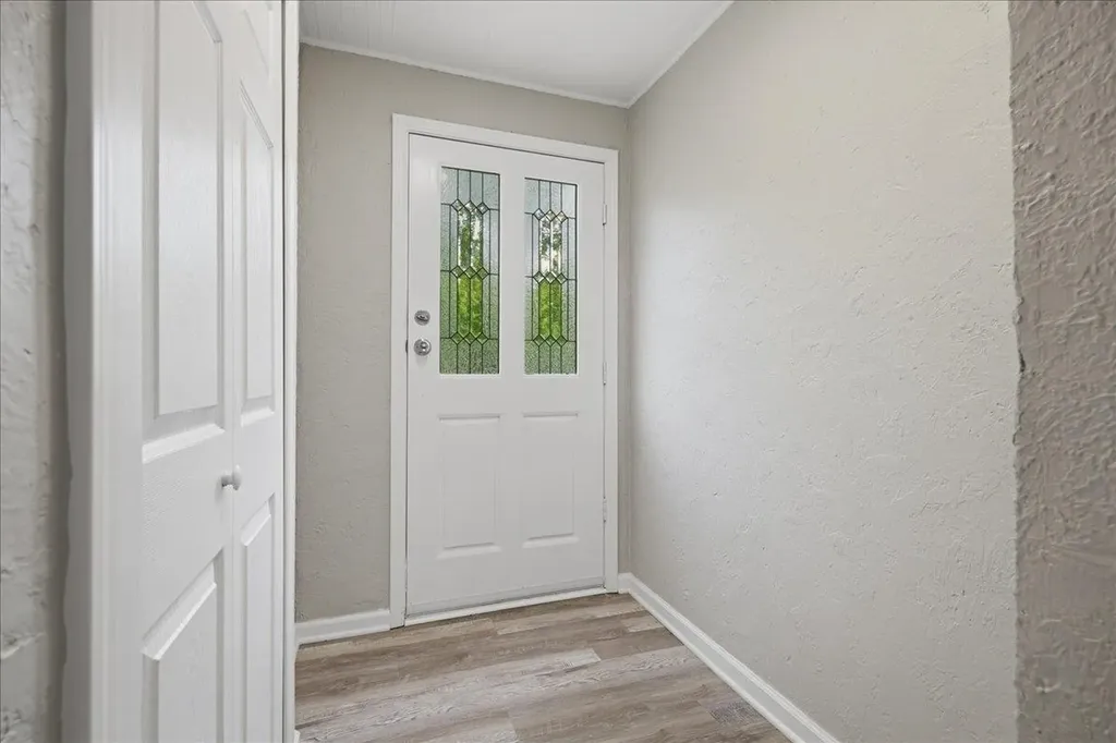 6456 W Court Street Flint Charter Township MI 48532