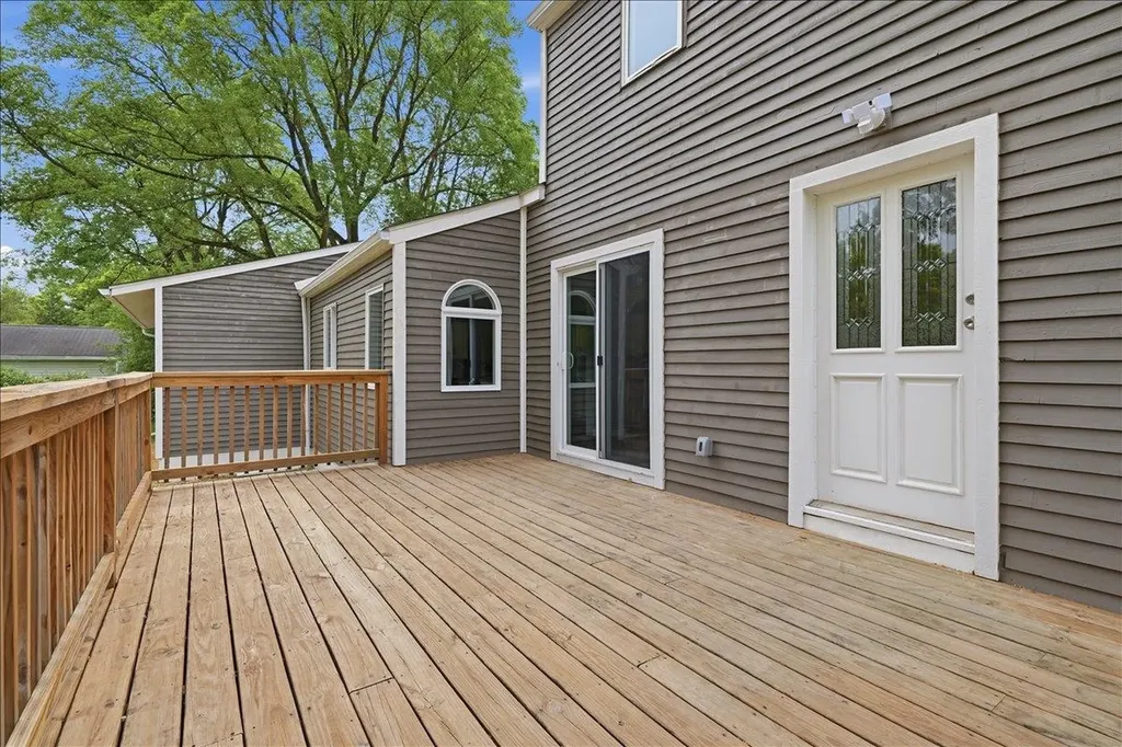 6456 W Court Street Flint Charter Township MI 48532