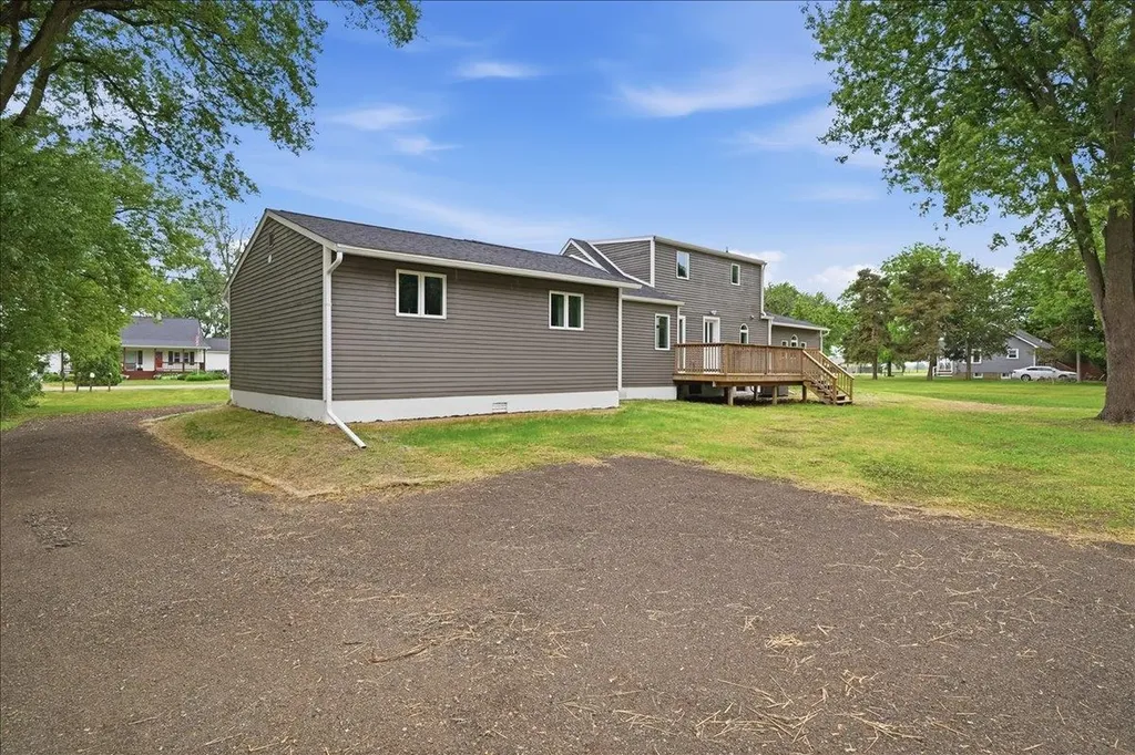 6456 W Court Street Flint Charter Township MI 48532