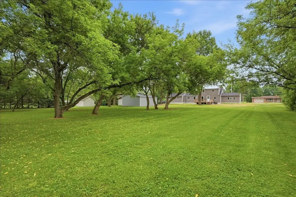 6456 W Court Street Flint Charter Township MI 48532