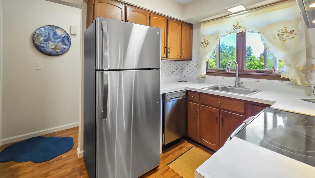 6089 N Seymour Road Flushing Charter Township MI 48433