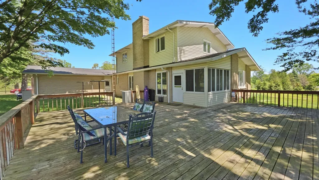 6089 N Seymour Road Flushing Charter Township MI 48433