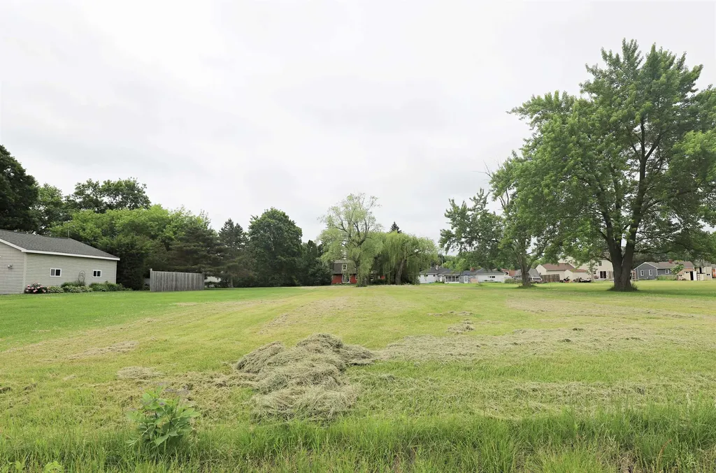Hemphill Road Flint Charter Township MI 48507