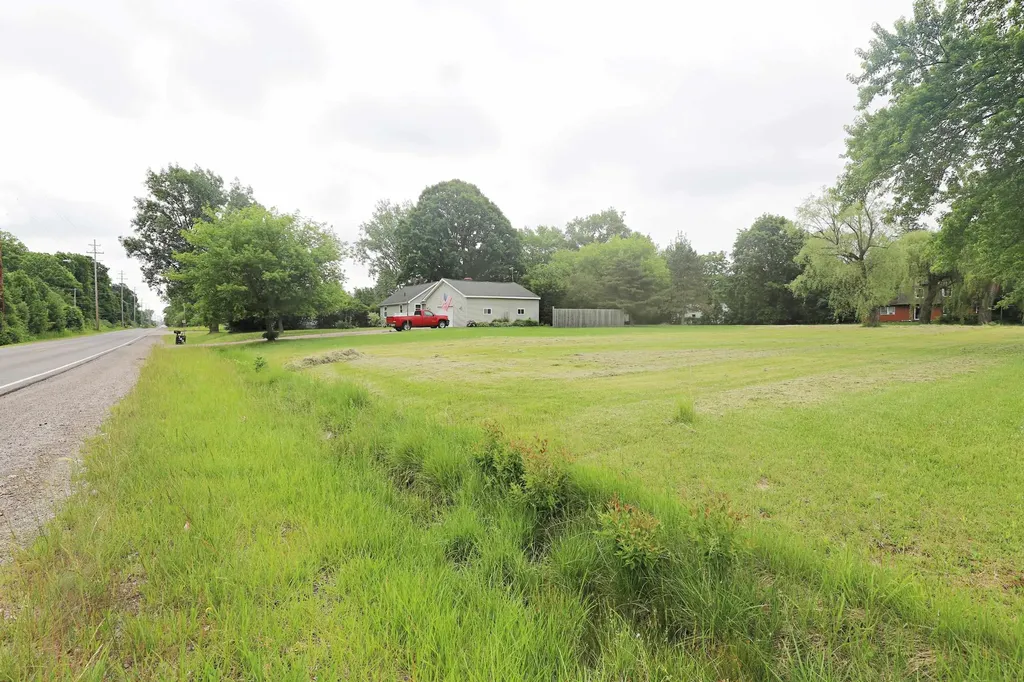 Hemphill Road Flint Charter Township MI 48507