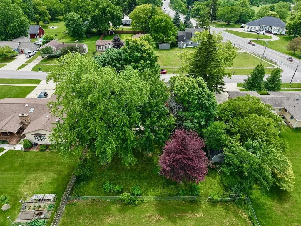 605 E Liberty Street Chesaning Village MI 48616