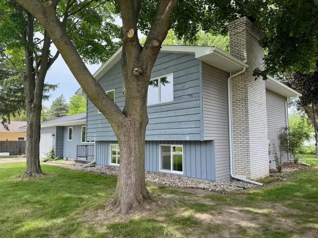 605 E Liberty Street Chesaning Village MI 48616