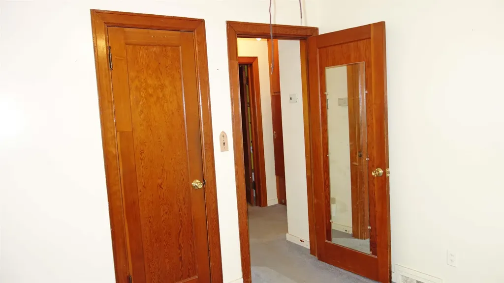 326 S Clark Street Chesaning Village MI 48616