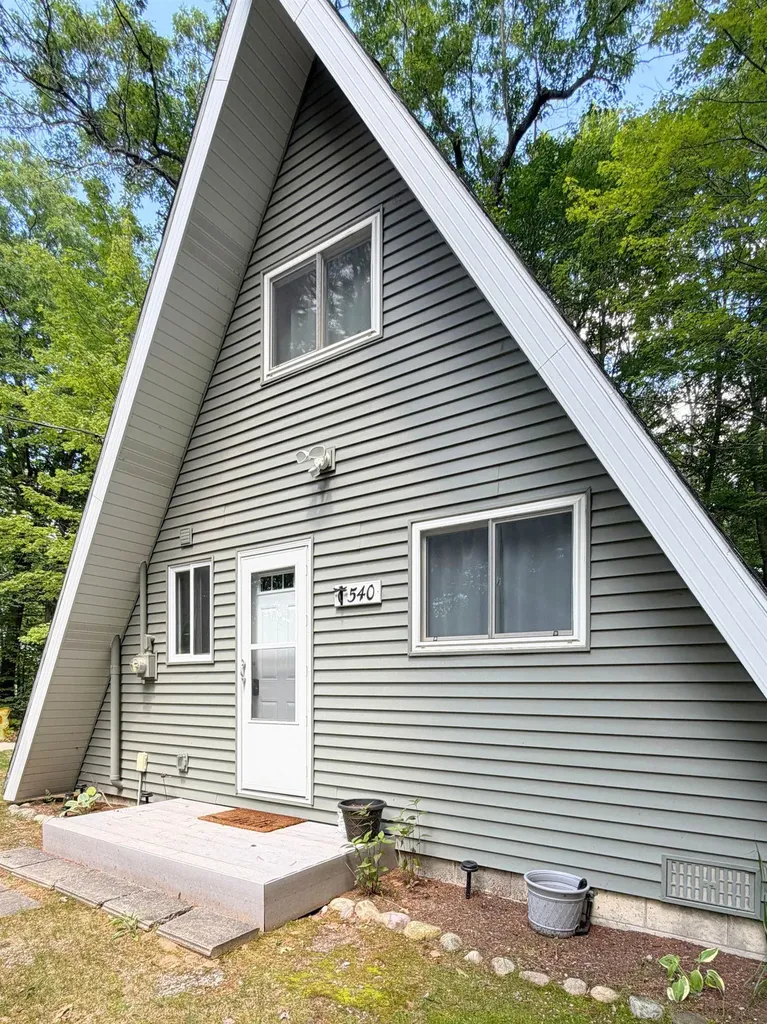 540 Hilltop Drive Rose Township MI 48654