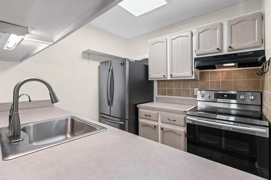 1433 Westbury Drive Davison Township MI 48423