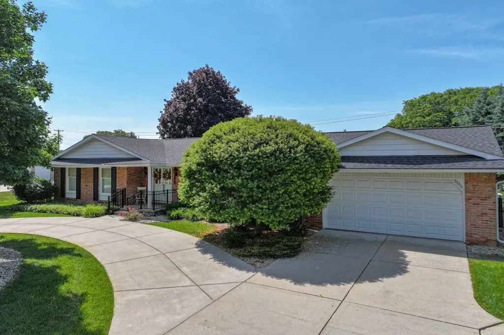 5466 Coral Ridge Drive Grand Blanc Charter Township MI 48439