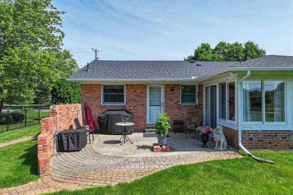 5466 Coral Ridge Drive Grand Blanc Charter Township MI 48439