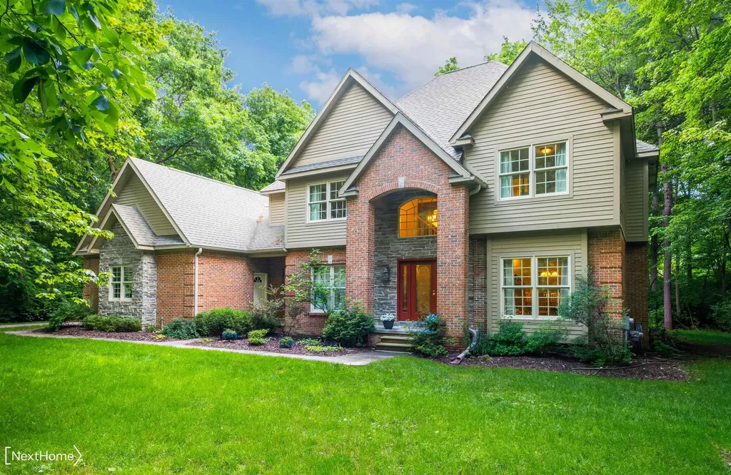 9185 North Island Drive Flushing Charter Township MI 48433