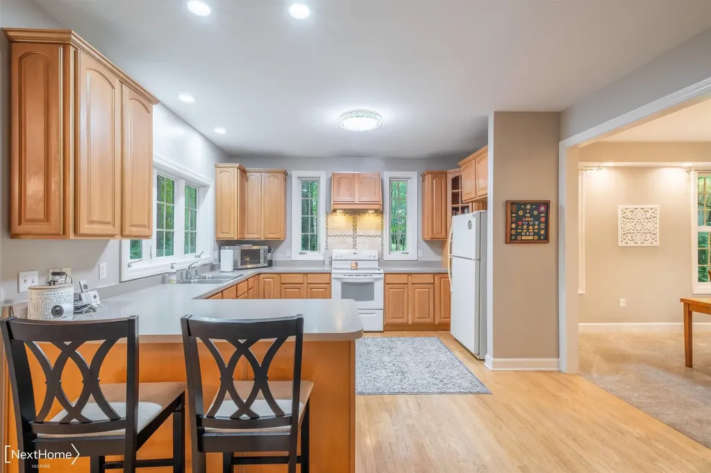 9185 North Island Drive Flushing Charter Township MI 48433
