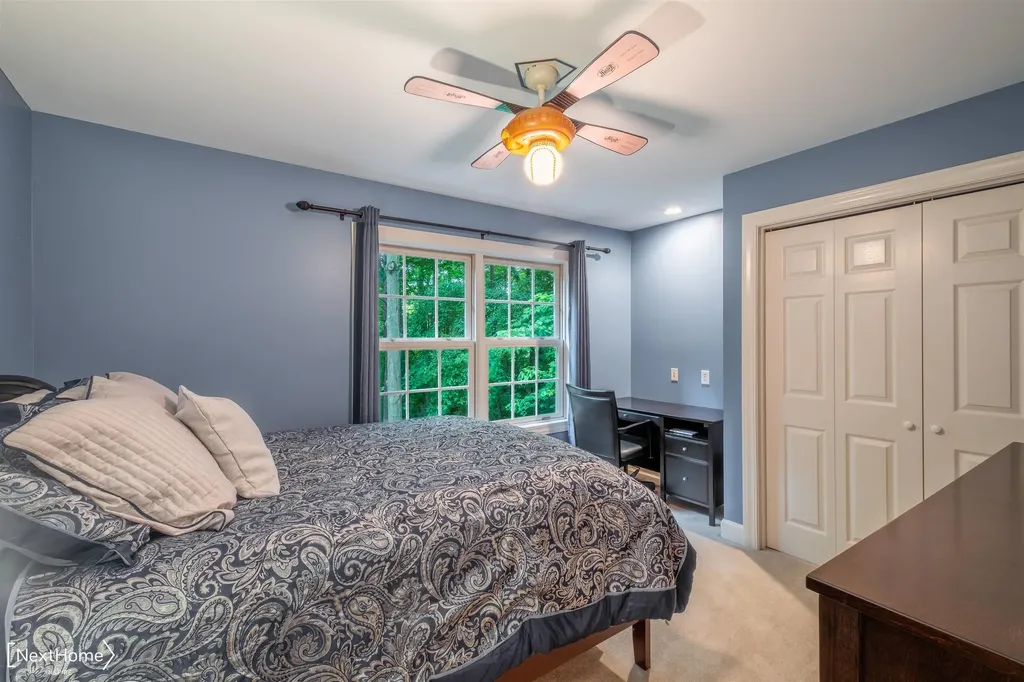 9185 North Island Drive Flushing Charter Township MI 48433