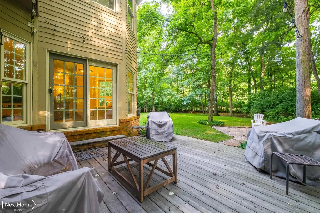 9185 North Island Drive Flushing Charter Township MI 48433