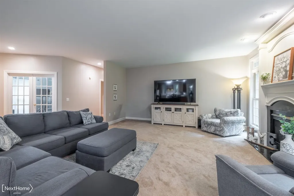 9185 North Island Drive Flushing Charter Township MI 48433