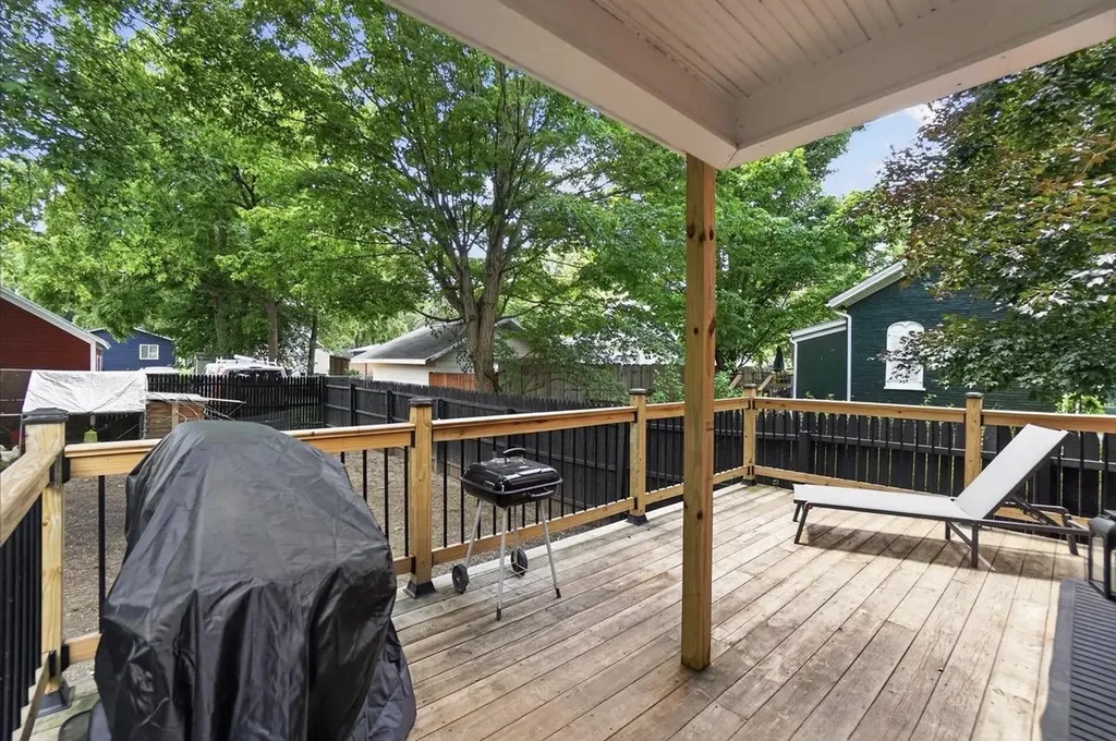 207 W State Street Corunna City MI 48817