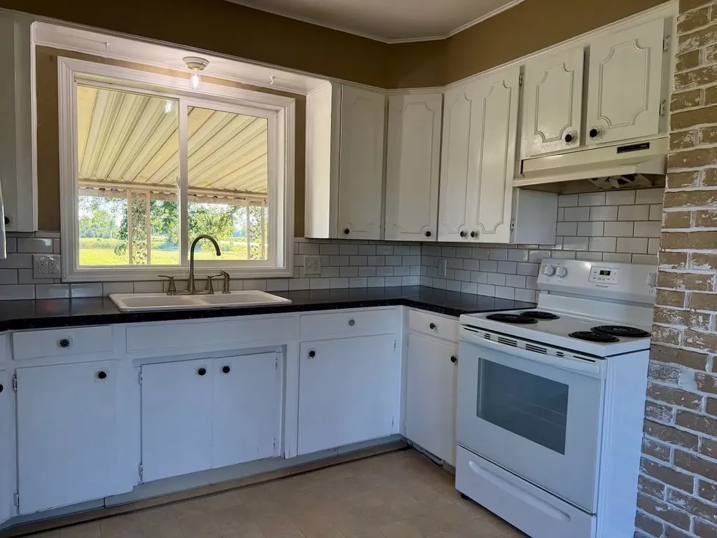 5577 Peet Road Maple Grove Township MI 48616