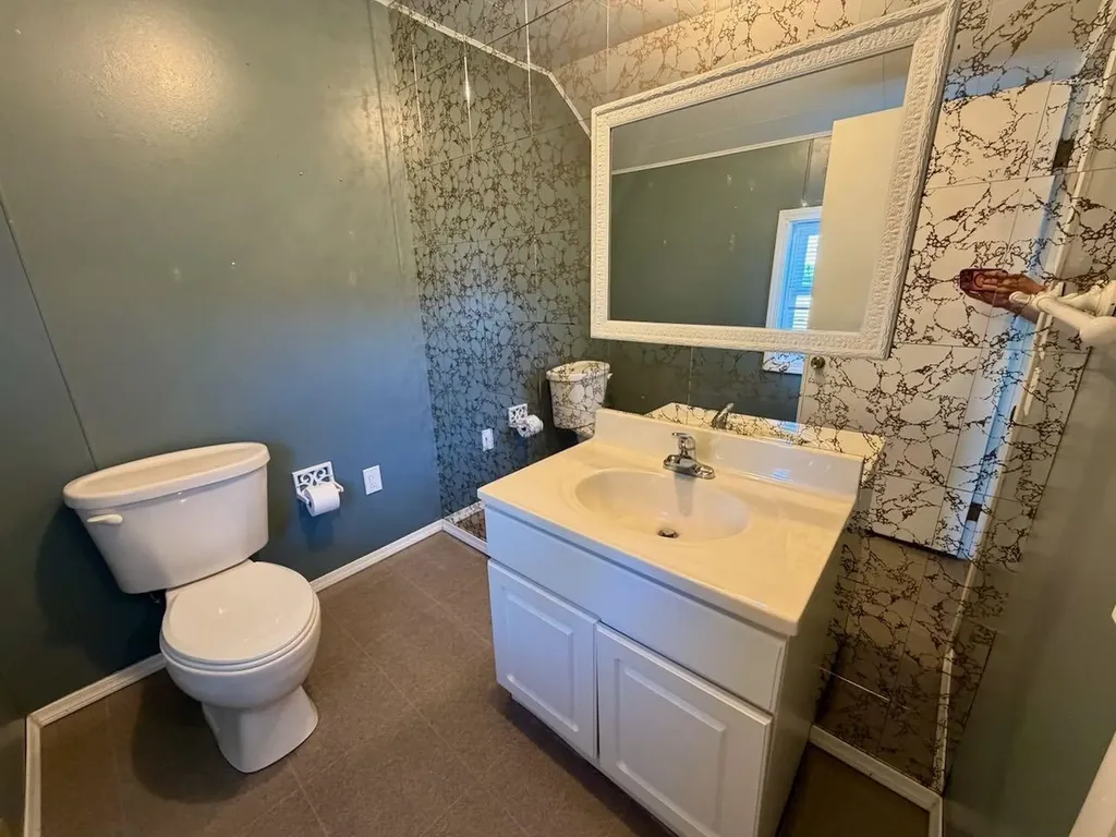 5577 Peet Road Maple Grove Township MI 48616
