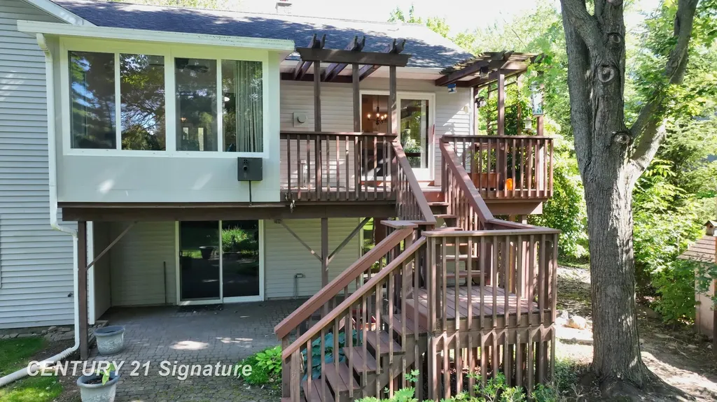 217 Dutch Mill Drive Flushing City MI 48433
