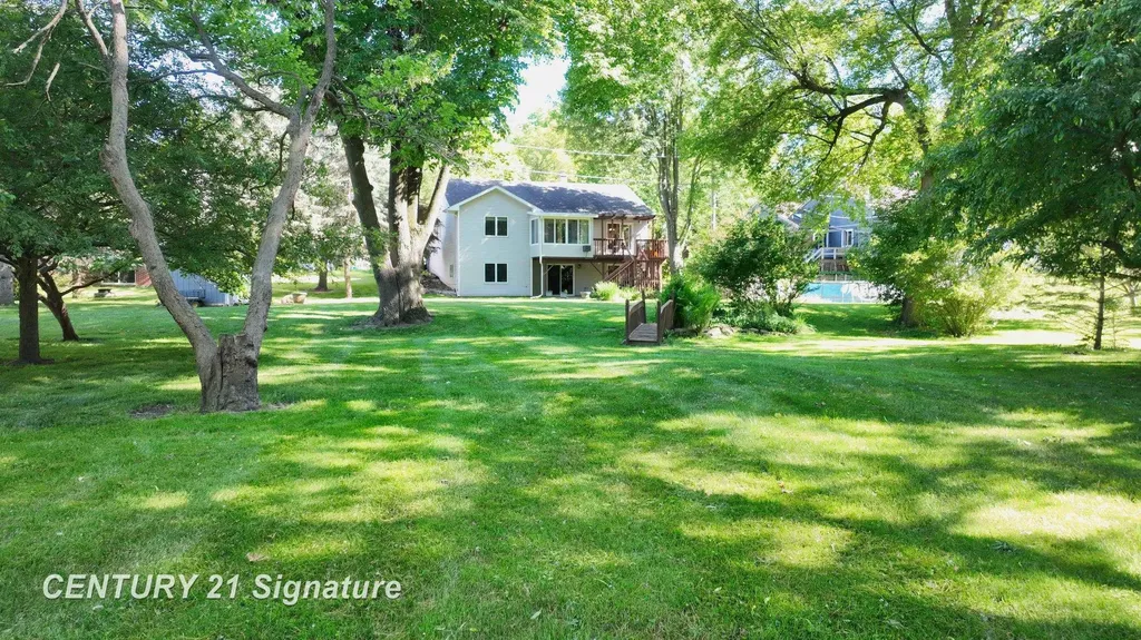 217 Dutch Mill Drive Flushing City MI 48433