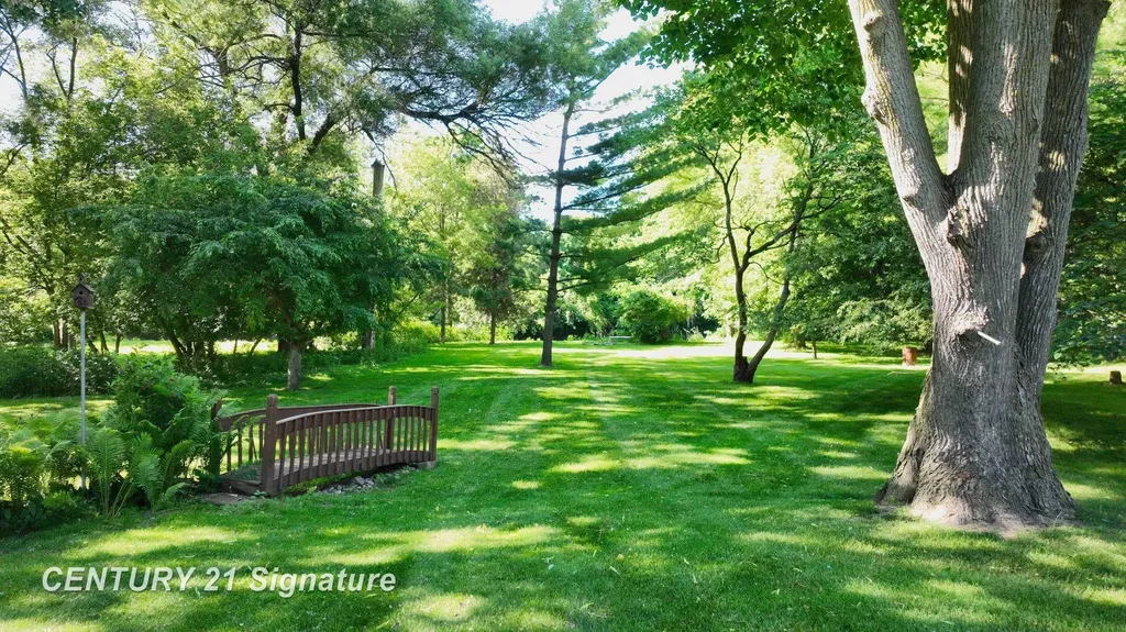 217 Dutch Mill Drive Flushing City MI 48433