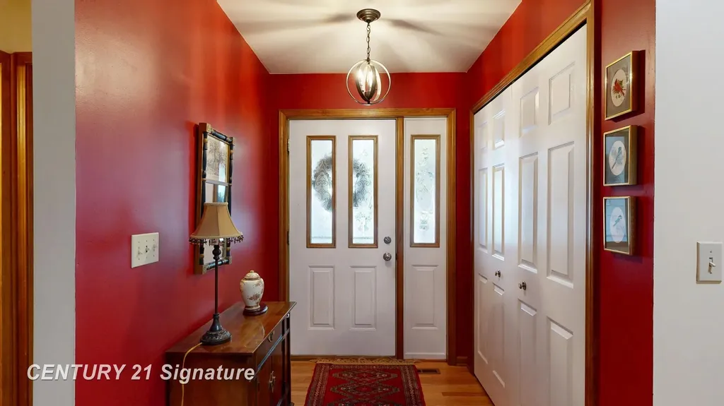 217 Dutch Mill Drive Flushing City MI 48433
