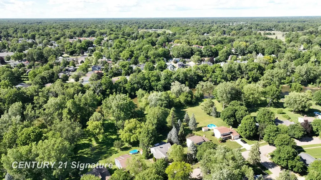 217 Dutch Mill Drive Flushing City MI 48433