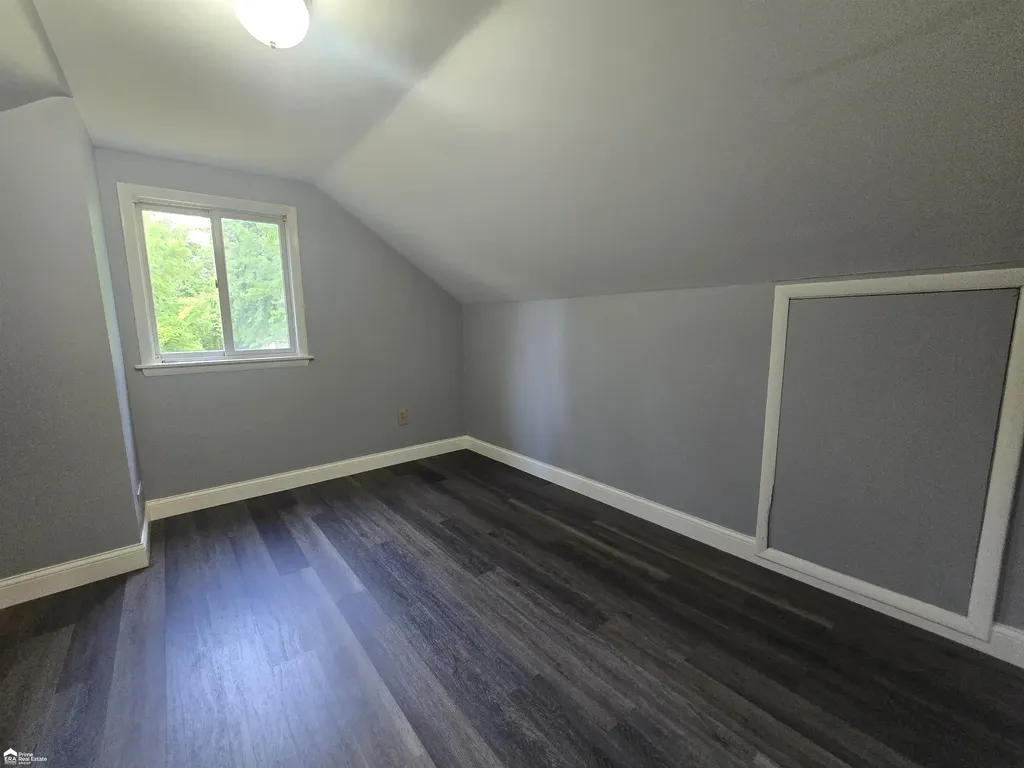 819 W Summit Street Vernon Township MI 48429