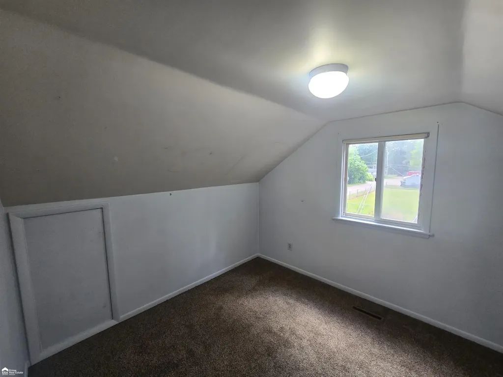 819 W Summit Street Vernon Township MI 48429