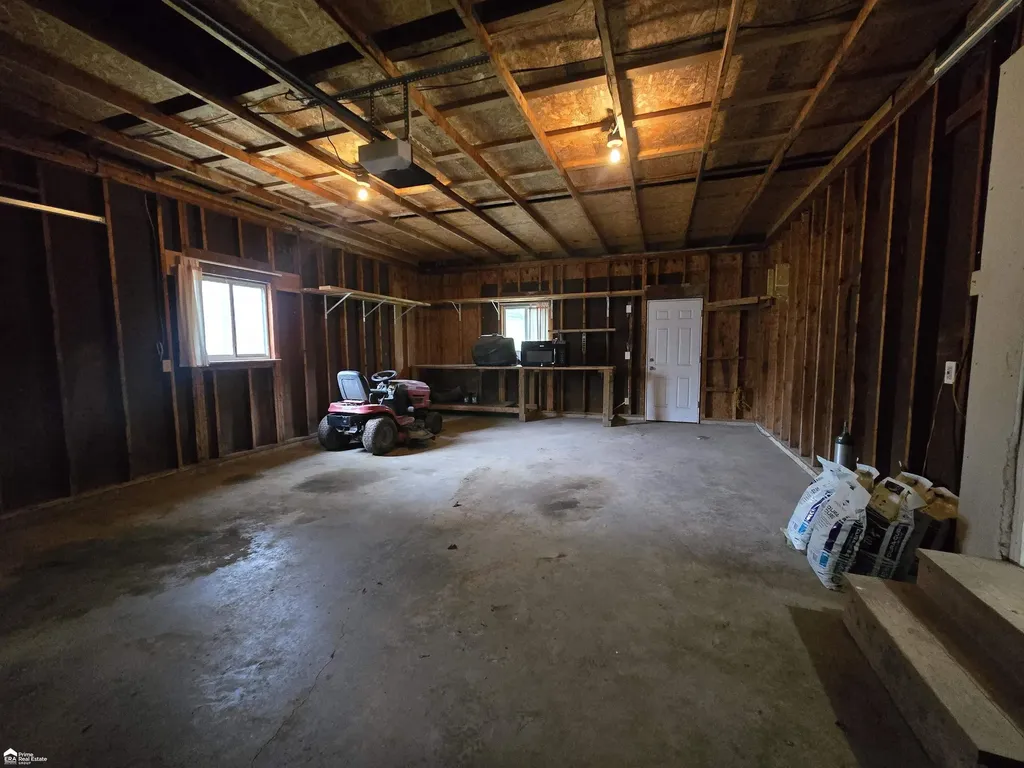 819 W Summit Street Vernon Township MI 48429