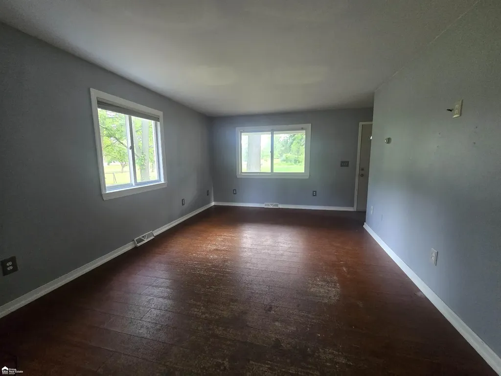 819 W Summit Street Vernon Township MI 48429