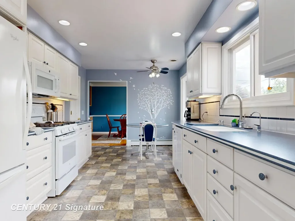 1226 Clearview Drive Flushing City MI 48433