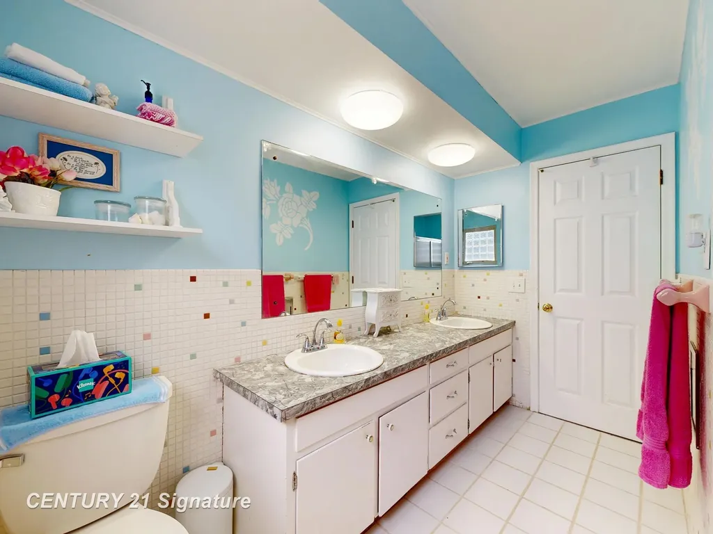 1226 Clearview Drive Flushing City MI 48433