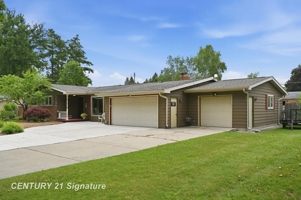 1226 Clearview Drive Flushing City MI 48433