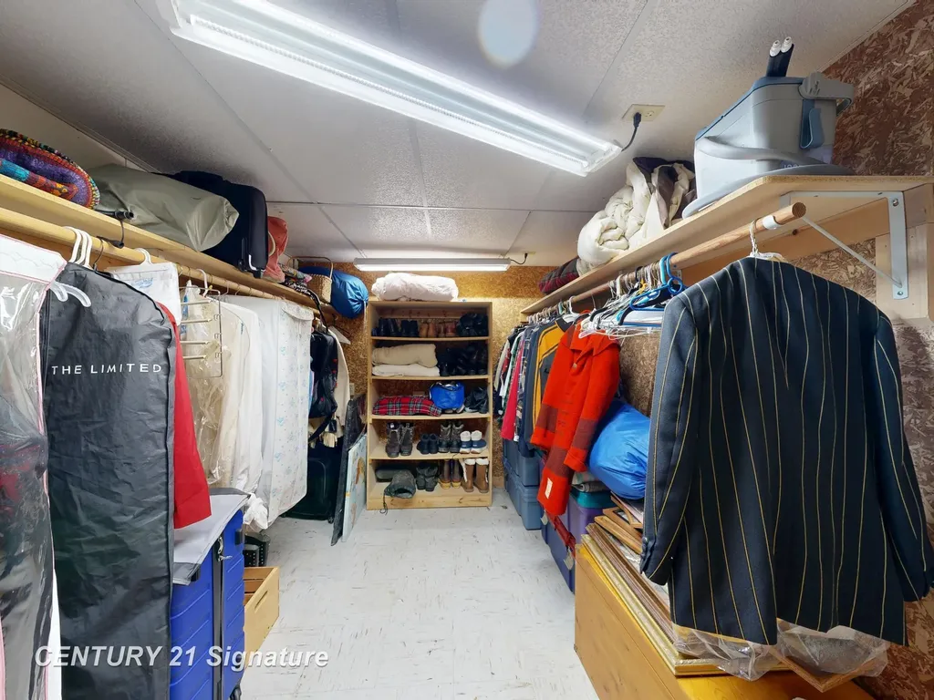 1226 Clearview Drive Flushing City MI 48433