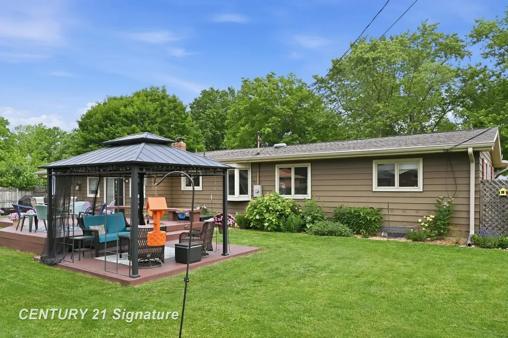 1226 Clearview Drive Flushing City MI 48433