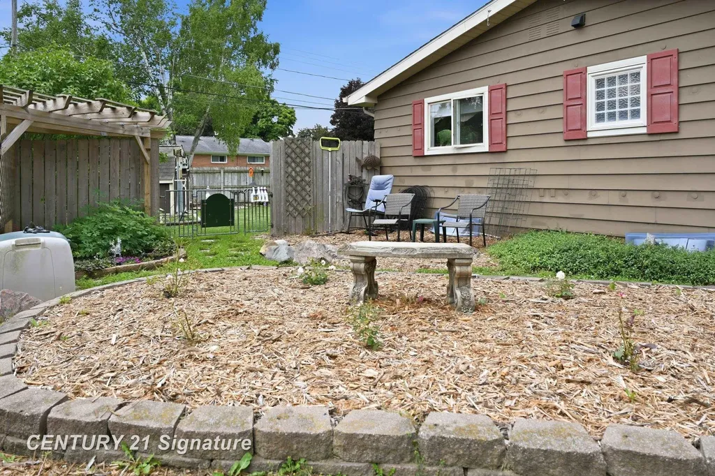 1226 Clearview Drive Flushing City MI 48433
