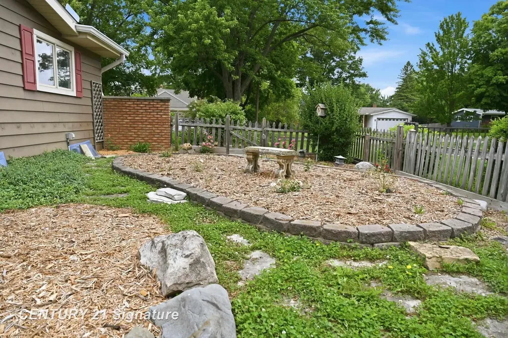 1226 Clearview Drive Flushing City MI 48433